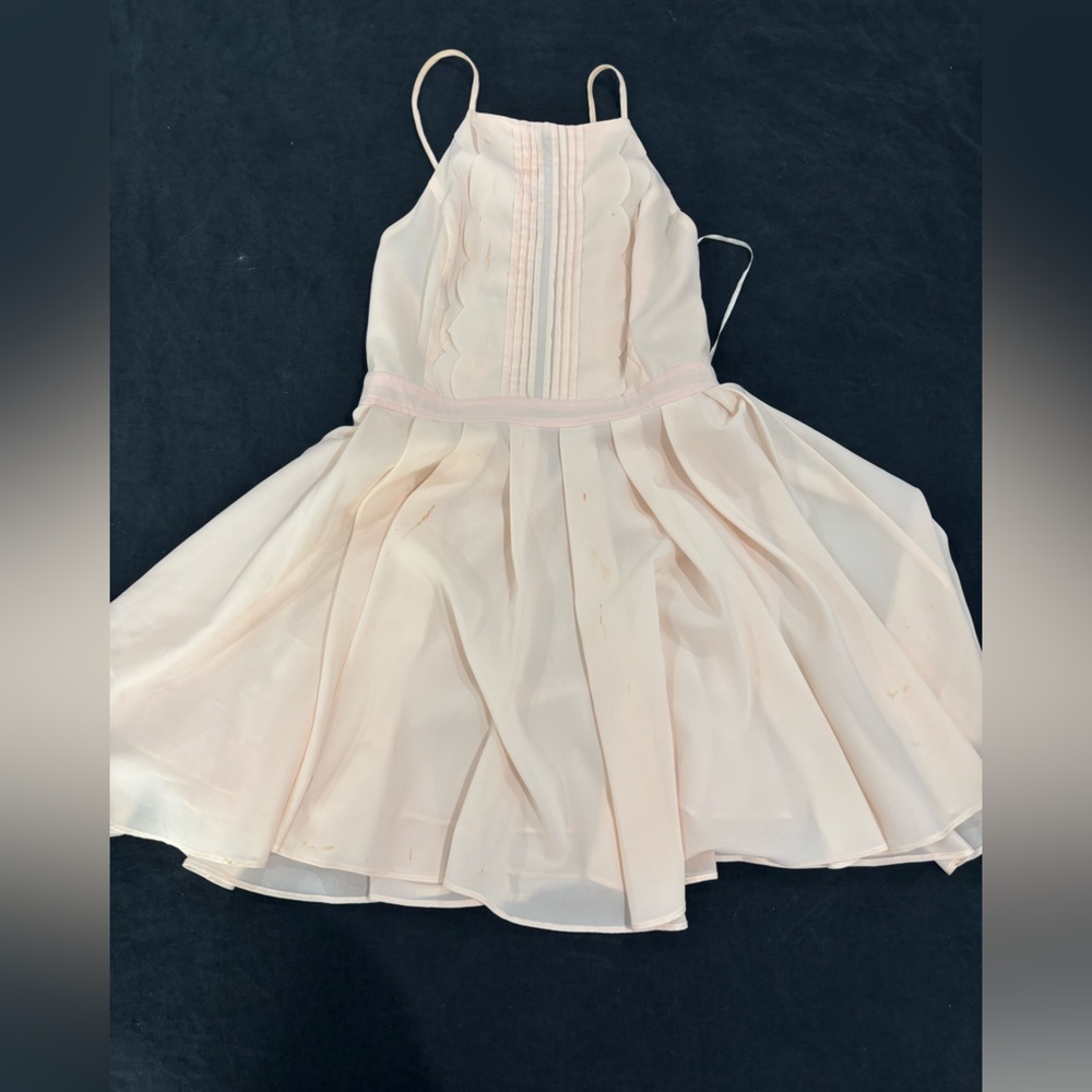 Elegant Pink Sleeveless Dress